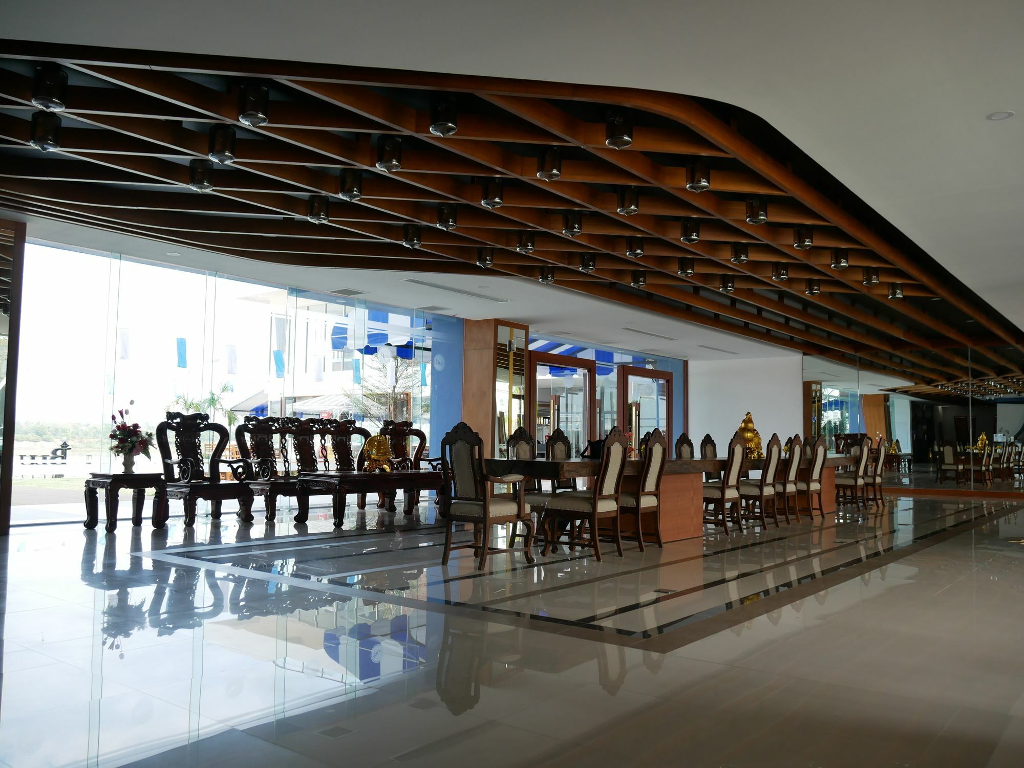 Blu Hotel Nakhon Phanom Exterior foto